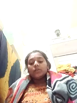 Snapshot of Hot_crety chatting on January 2026 02:41:01 PM Hot crety online show from January 2026 02:41:01 PM