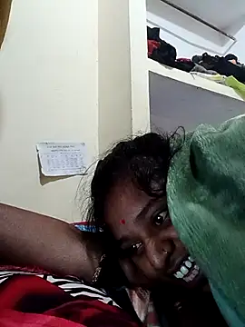 Snapshot of Hot_crety chatting on January 2026 05:07:01 PM Hot crety online show from January 2026 05:07:01 PM