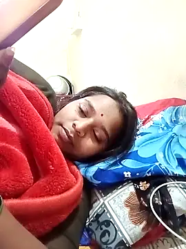 Snapshot of Hot_crety chatting on February 2026 11:05:02 AM Hot crety online show from February 2026 11:05:02 AM