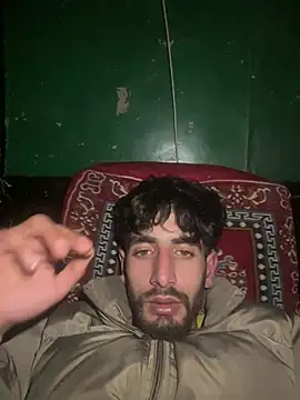 lyath3245 online show from February 2026 03:31:01 PM