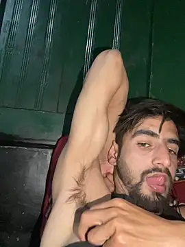 Snapshot of lyath3245 chatting on April 2026 07:00:01 PM lyath3245 online show from April 2026 07:00:01 PM