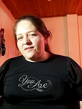 Daphne girlsex online show from October 2025 02:42:02 PM