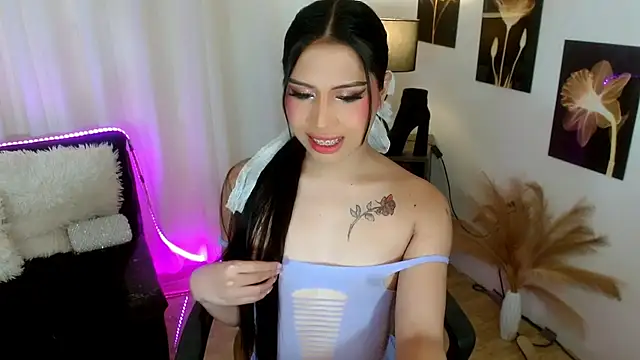 Snapshot of Sassy_Suzuhime chatting on February 2026 06:04:02 PM Sassy Suzuhime online show from February 2026 06:04:02 PM