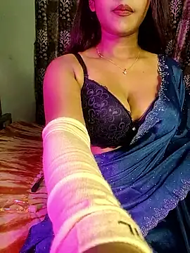 Snapshot of cute-sumi chatting on October 2025 07:03:02 PM cute-sumi online show from October 2025 07:03:02 PM