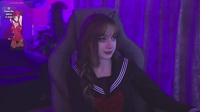 LiliLuna online show from March 2026 03:06:01 PM