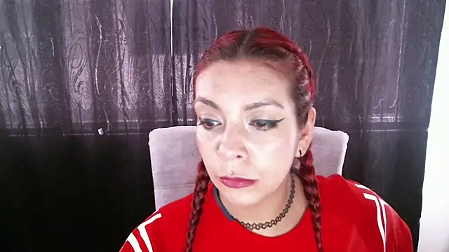  ari gato  online show from November 2025 05:59:01 PM