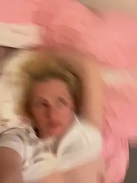 dirtydawneasy online show from April 2026 03:51:02 AM