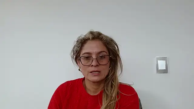 Snapshot of linda-mature43 chatting on September 2025 05:50:01 PM linda-mature43 online show from September 2025 05:50:01 PM