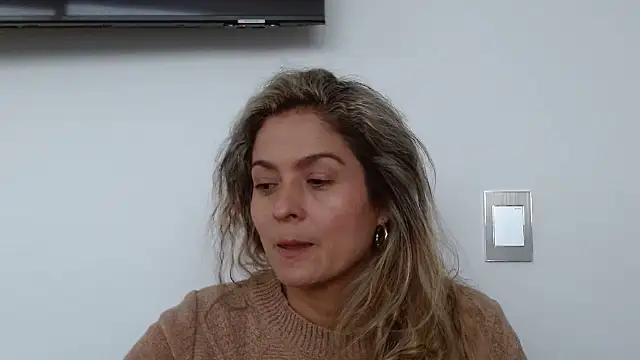 Snapshot of linda-mature43 chatting on October 2025 09:35:02 PM linda-mature43 online show from October 2025 09:35:02 PM