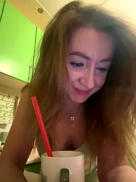 MarinaDiva11 74 online show from October 2025 08:25:01 PM