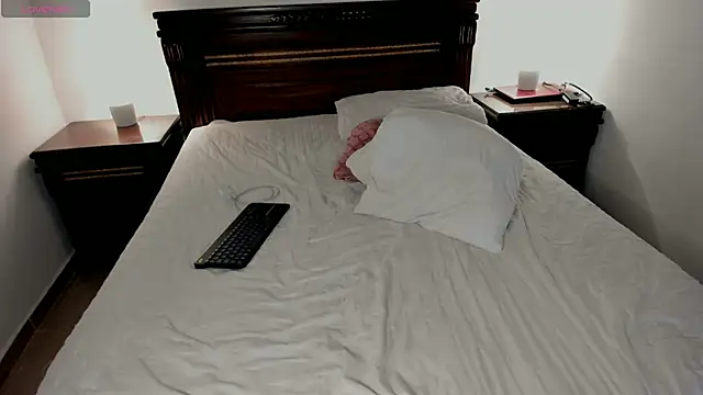 Snapshot of Victoriaa_Adams chatting on September 2025 03:00:02 PM Victoriaa Adams online show from September 2025 03:00:02 PM