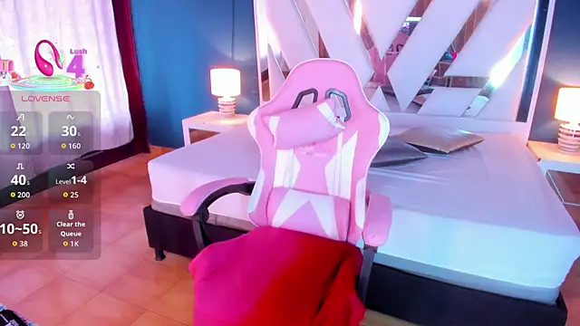 mia kinky1 online show from September 2025 06:13:02 PM