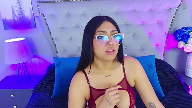 Scarlett Blaze1 online show from September 2025 12:49:02 PM