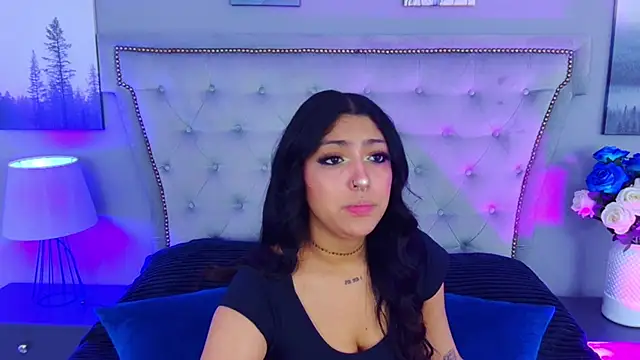 Scarlett Blaze1 online show from September 2025 01:27:01 PM