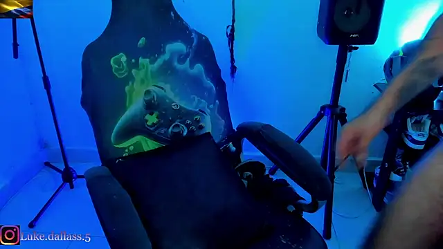 Snapshot of zeus_7777 chatting on February 2026 10:11:01 AM zeus 7777 online show from February 2026 10:11:01 AM