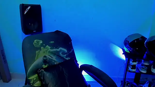 Snapshot of zeus_7777 chatting on April 2026 10:46:01 AM zeus 7777 online show from April 2026 10:46:01 AM