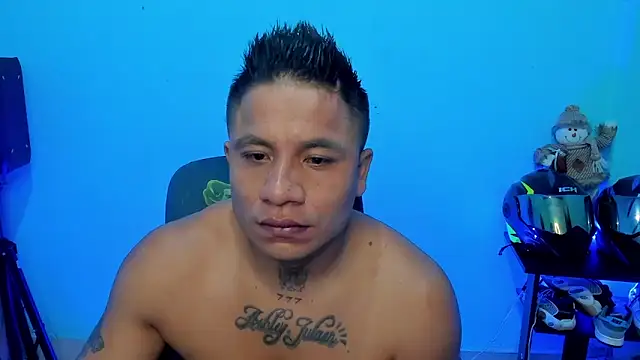 Snapshot of zeus_7777 chatting on April 2026 10:05:01 AM zeus 7777 online show from April 2026 10:05:01 AM