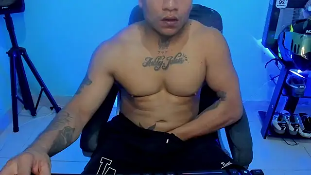 Snapshot of zeus_7777 chatting on April 2026 09:52:01 PM zeus 7777 online show from April 2026 09:52:01 PM