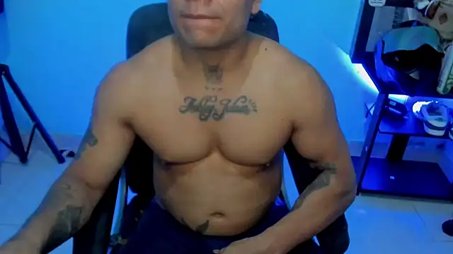 Snapshot of zeus_7777 chatting on April 2026 10:00:01 AM zeus 7777 online show from April 2026 10:00:01 AM