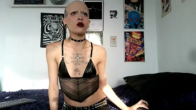 Snapshot of plutonbluemooon333 chatting on March 2026 10:27:01 PM plutonbluemooon333 online show from March 2026 10:27:01 PM