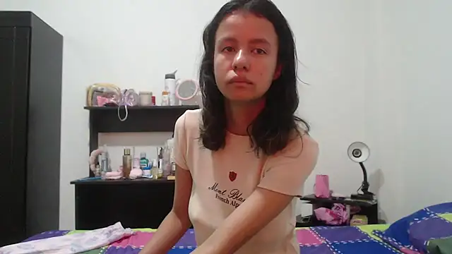 nathaly jones  online show from June 2026 12:13:02 PM