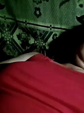 Snapshot of maple694 chatting on September 2025 10:55:02 PM maple694 online show from September 2025 10:55:02 PM