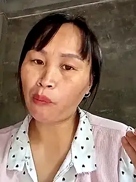 Snapshot of maple694 chatting on October 2025 03:48:02 AM maple694 online show from October 2025 03:48:02 AM