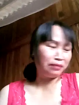 Snapshot of maple694 chatting on October 2025 02:03:02 AM maple694 online show from October 2025 02:03:02 AM