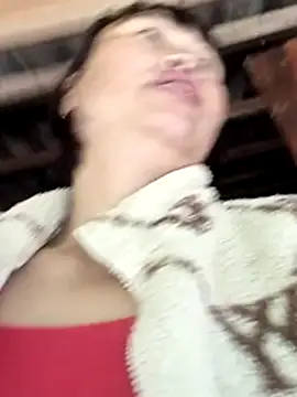 Snapshot of maple694 chatting on November 2025 02:36:01 AM maple694 online show from November 2025 02:36:01 AM