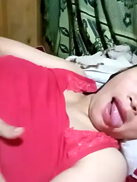 Snapshot of maple694 chatting on November 2025 11:59:01 PM maple694 online show from November 2025 11:59:01 PM