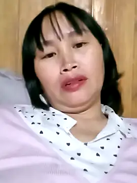 Snapshot of maple694 chatting on November 2025 12:38:02 PM maple694 online show from November 2025 12:38:02 PM