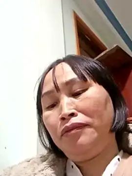 Snapshot of maple694 chatting on November 2025 01:10:01 PM maple694 online show from November 2025 01:10:01 PM