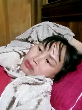 Snapshot of maple694 chatting on November 2025 12:48:02 PM maple694 online show from November 2025 12:48:02 PM