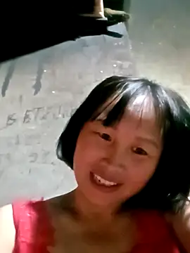 Snapshot of maple694 chatting on November 2025 01:00:01 PM maple694 online show from November 2025 01:00:01 PM