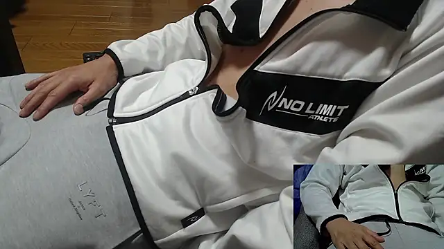 Yasu2000 online show from November 2025 02:02:01 AM