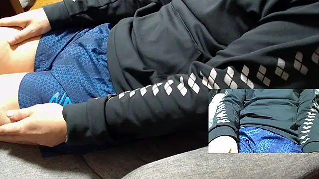 Snapshot of Yasu2000 chatting on March 2026 01:51:01 AM Yasu2000 online show from March 2026 01:51:01 AM