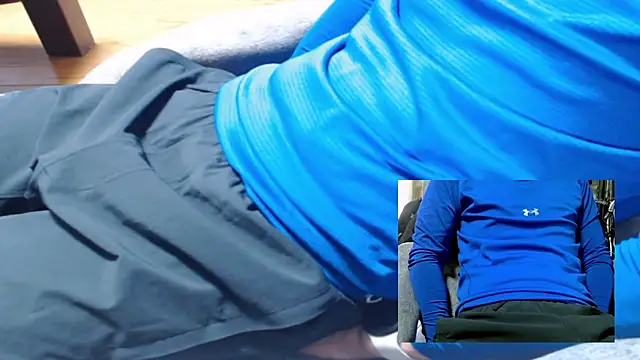 Snapshot of Yasu2000 chatting on April 2026 01:10:01 AM Yasu2000 online show from April 2026 01:10:01 AM