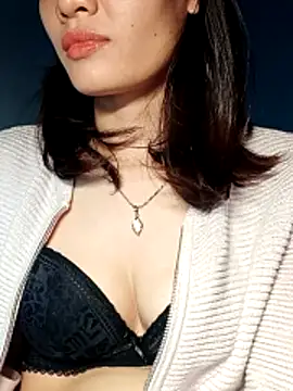 Hinna x online show from November 2025 08:31:01 AM