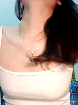 Hinna x online show from April 2026 08:26:01 PM