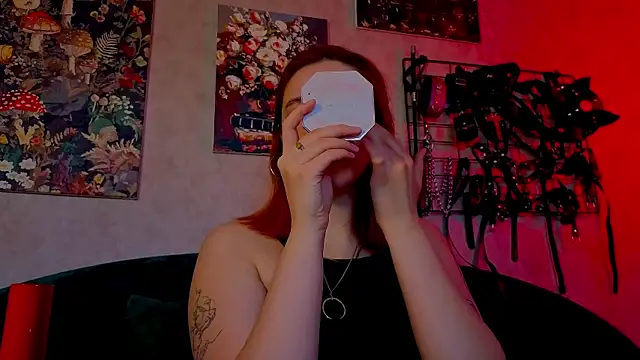 the high priestess online show from May 2026 04:50:02 AM