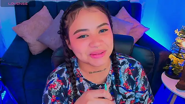 Snapshot of nicemiiaa7_ chatting on September 2025 03:10:01 AM nicemiiaa7 online show from September 2025 03:10:01 AM