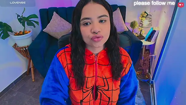 nicemiiaa7  online show from June 2026 11:27:02 AM