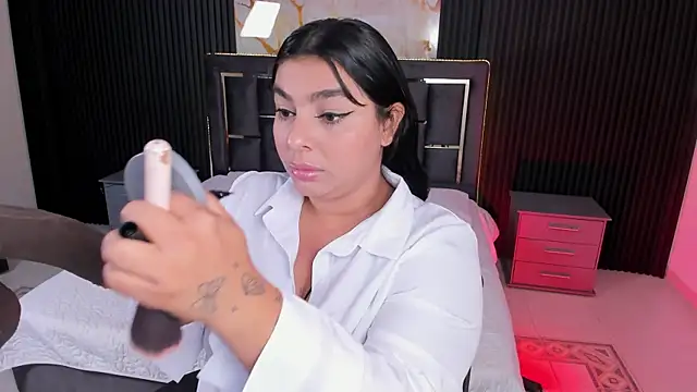 Snapshot of Hannasscott chatting on October 2025 11:32:02 AM Hannasscott online show from October 2025 11:32:02 AM