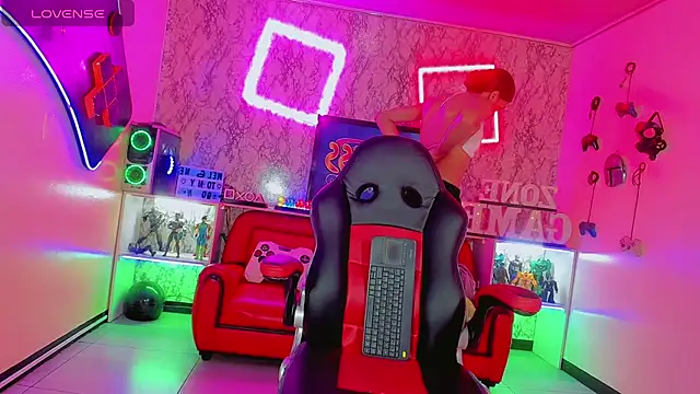 Snapshot of Madison_Mujica chatting on September 2025 11:13:02 AM Madison Mujica online show from September 2025 11:13:02 AM