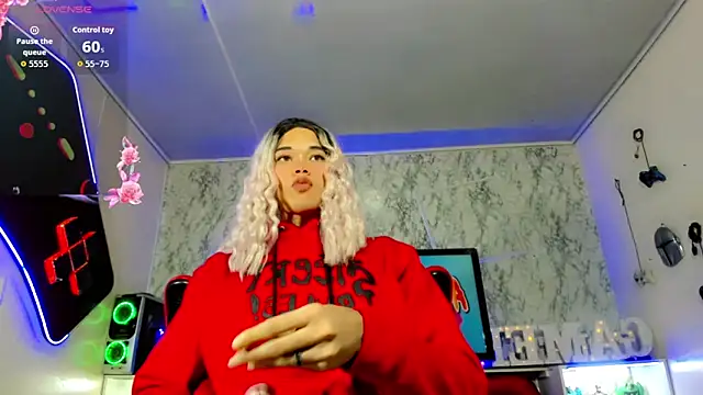 Snapshot of Madison_Mujica chatting on October 2025 11:19:01 AM Madison Mujica online show from October 2025 11:19:01 AM