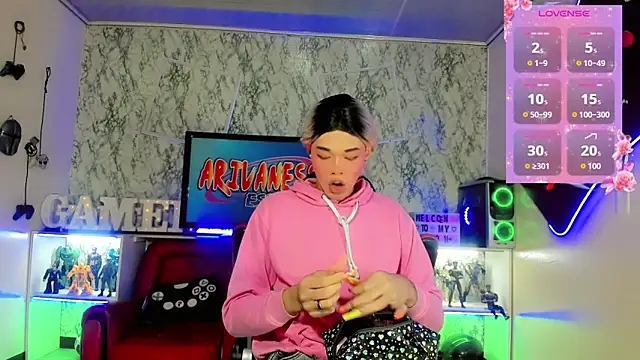 Snapshot of Madison_Mujica chatting on October 2025 11:32:02 AM Madison Mujica online show from October 2025 11:32:02 AM