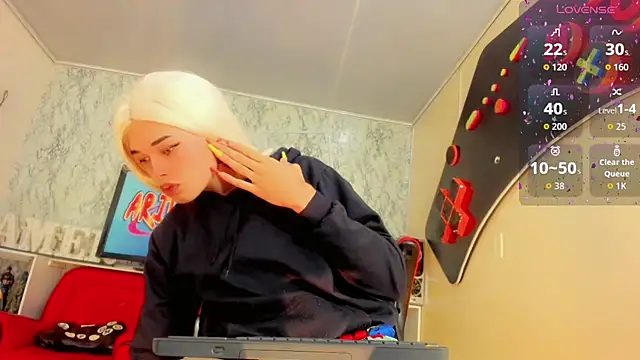 Snapshot of Madison_Mujica chatting on October 2025 11:20:02 AM Madison Mujica online show from October 2025 11:20:02 AM