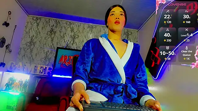 Snapshot of Madison_Mujica chatting on November 2025 11:11:01 AM Madison Mujica online show from November 2025 11:11:01 AM