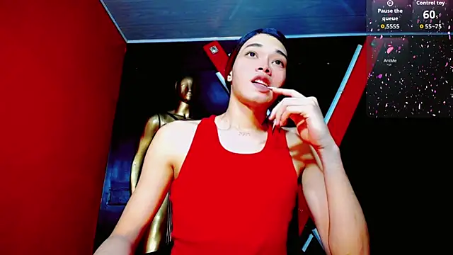 Madison Mujica online show from November 2025 11:12:02 AM