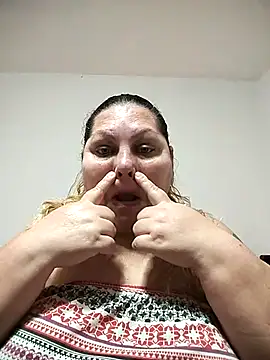 Snapshot of Miasmithr chatting on September 2025 01:11:02 PM Miasmithr online show from September 2025 01:11:02 PM